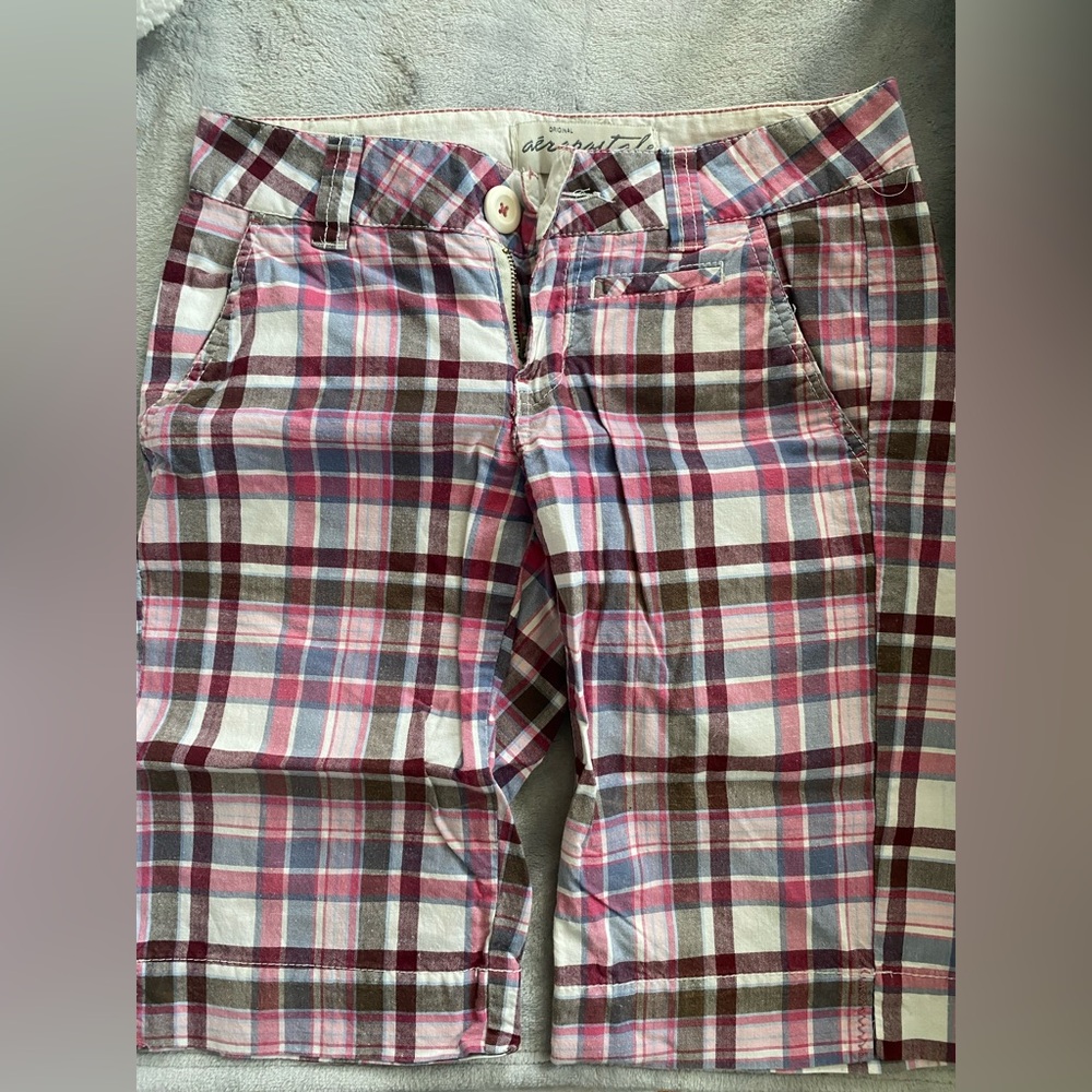 Aeropostale White Cotton Bermuda Shorts with Pink & Navy Trim